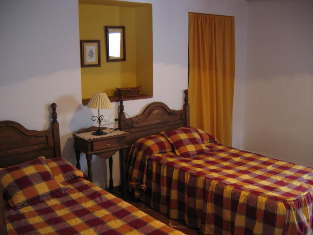 Casas Rurales Jardines Del Visir Genalguacil Δωμάτιο φωτογραφία